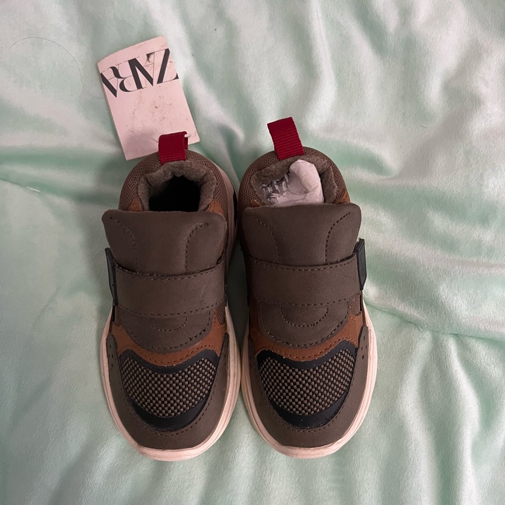 Sneakers for toddlers